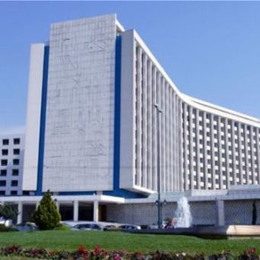 Στις 2 Απριλίου η επιστροφή των εκπροσώπων της τρόϊκα στην Αθήνα Με στόχο την ολοκλήρωση της διαπραγμάτευσης και το κλείσιμο της πρώτης αξιολόγησης μέχρι το τέλος&nbsp;Απριλίου