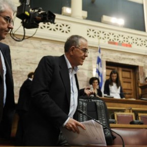 Προς ψήφιση στη Βουλή το νομοσχέδιο για το προσφυγικό&nbsp;-Φωτογραφίες.