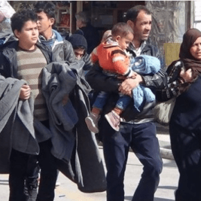 Στην Ελευσίνα έφθασαν οι 1169 πρόσφυγες που βρίσκονταν στη&nbsp;Χίο