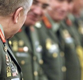 Βράζουν οι στρατηγοί για την εμφάνιση Τσίπρα στη&nbsp;Σμύρνη