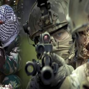 ΤΕΡΑΣΤΙΑ ΚΙΝΗΤΟΠΟΙΗΣΗ ΑΠΟ ΤΟΝ ΣΥΡΙΑΚΟ ΣΤΡΑΤΟ ΜΕ ΤΗΝ ΡΩΣΙΚΗ ΑΕΡΟΠΟΡΙΑ ΝΑ ΤΟΥΣ ΣΦΥΡΟΚΟΠΑ – Ο συριακός Στρατός περικυκλώνει τους ισλαμιστές σε Deir Ezzor και Jisr Al-Shughour: «Ανευ όρων παράδοση ή… σφαγή» (vid)&nbsp;–