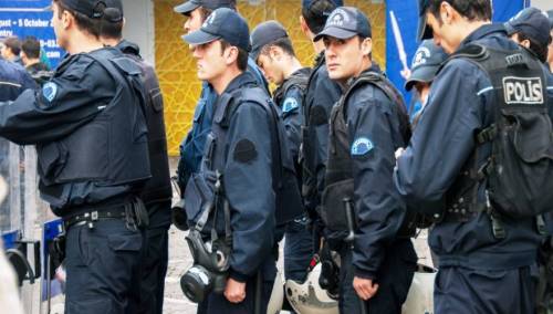 turkishpolice_0