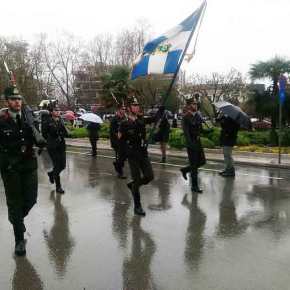 Εδώ περνούν οι Αετοί της ΣΜΥ τραγουδώντας το …Μακεδονία Ξακουστή!&nbsp;video)!