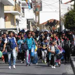 Εξεγέρθηκαν οι λαθρο (και) στη Σάμο και απείλησαν με μαχαίρια αστυνομικούς – Εσπευσμένα διμοιρία των ΜΑΤ στο νησί με CH-47&nbsp;(φωτό-βίντεο)