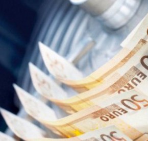 ΑΓΩΝΙΑ ΓΙΑ ΜΙΣΘΟΥΣ ΚΑΙ ΣΥΝΤΑΞΕΙΣ – Ξεμένουν από χρήματα τα κρατικά ταμεία – Μέχρι τα μέσα Μαΐου επαρκούν τα&nbsp;διαθέσιμα