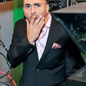 ΚΩΝΣΤΑΝΤΙΝΟΣ ΜΠΟΓΔΑΝΟΣ: «Σκ@τόψυχοι και πληρωμένοι όσοι με σατιρίζουν»&nbsp;(ΒΙΝΤΕΟ)