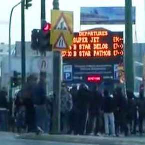 ΔΕΙΤΕ BINTEO – ΕΠΕΙΣΟΔΙΑ ΣΤΟΝ ΠΕΙΡΑΙΑ! Ακροδεξιοί και αντιφασίστες σε παράλληλες&nbsp;συγκεντρώσεις