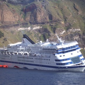 To καράβι βουλιάζει -Όσοι γνωρίζουν πώς και σε ποιο επίπεδο εκπροσωπείται η χώρα στην διεθνή σκηνή,&nbsp;θλίβονται