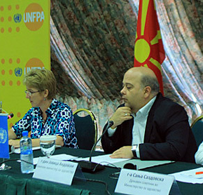 ΟΣΟ ΚΑΙ ΑΝ ΨΑΞΕΤΕ ΔΕΝ ΘΑ ΤΟ ΒΡΕΙΤΕ Π Ο Υ Θ Ε Ν Α! ΔΕΝ ΘΑ ΤΟ ΠΙΣΤΕΨΕΙ ΚΑΝΕΙΣ! Η ΙΑΠΩΝΙΑ, ΔΙΝΕΙ ΣΤΑ …ΣΚΟΠΙΑ, 2.200.000 $, ΓΙΑ ΤΟΥΣ ΠΡΟΣΦΥΓΕΣ&nbsp;!!!!!!!