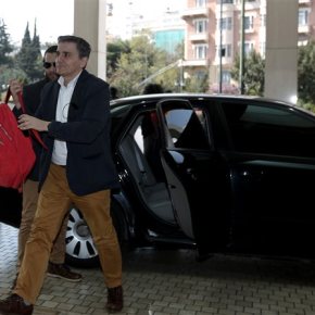 Τσακαλώτος: Δεν αναφέρθηκε καθόλου η λέξη Wikileaks στη συνάντηση με το κουαρτέτο Ψυχρό το κλίμα – Καταρτίστηκε χρονοδιάγραμμα ως την επόμενη&nbsp;Δευτέρα