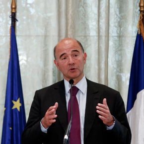 Μοσκοβισί: Το ζήτημα του χρέους πρέπει να&nbsp;εξεταστεί