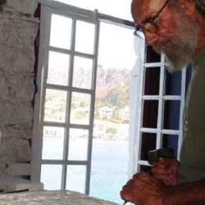 ΚΑΣΤΕΛΟΡΙΖΟ:Η εκκλησία διώχνει τον “άγιο” του&nbsp;νησιού!