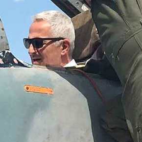 Ο Α/ΓΕΕΘΑ …πιλότος σε αεροσκάφος σοβιετικής&nbsp;κατασκευής