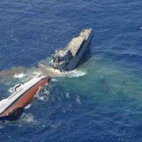 Πρόβα για «θερμή» σύγκρουση στο Αιγαίο; – Οι Τούρκοι βύθισαν παλιές φρεγάτες στη άσκηση Beyaz Firtina (φωτό) 