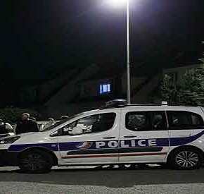 ΤΡΟΜΟΣ ΣΤΟ ΠΑΡΙΣΙ! – Τζιχαντιστής έσφαξε αστυνομικό και πήρε όμηρο το παιδί και τη γυναίκα του (ΦΩΤΟ&ΒΙΝΤΕΟ)