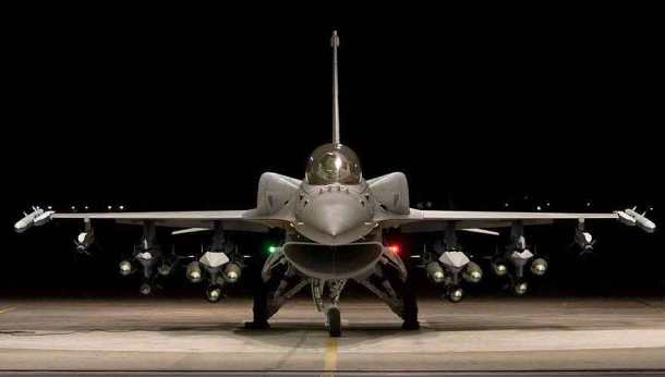 F16Viper