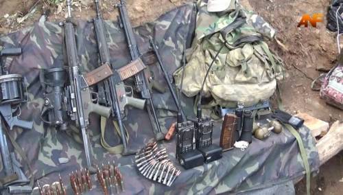 opla%20tourkoi%20stratiwtes