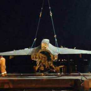 Καρέ καρέ η εντυπωσιακή ανέλκυση μαχητικού F-16 στην Κρήτη [εικόνες &&nbsp;βίντεο]