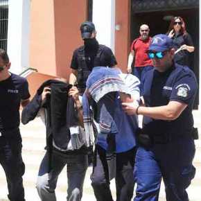 ΠΟΛΙΤΙΚΟ ΘΡΙΛΕΡ ΓΙΑ ΤΟΥΣ 8 ΤΟΥΡΚΟΥΣ ΣΥΛΛΗΦΘΕΝΤΕΣ – Ο άγνωστος διάλογος Ερντογάν –&nbsp;Τσίπρα