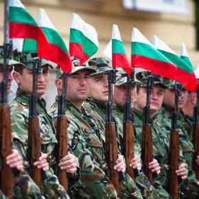 Η ΒΟΥΛΓΑΡΙΑ ΕΠΑΝΑΣΤΡΑΤΙΩΤΙΚΟΠΟΙΕΙΤΑΙ