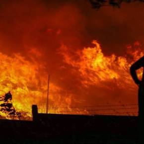 ΣΥΝΑΓΕΡΜΟΣ ΣΤΟ ΝΑΤΟ  ΕΚΤΑΚΤΟ: Τεράστια φωτιά απειλεί τη ΝΑΤΟϊκή βάση στη Σμύρνη – Για δολιοφθορά μιλούν τα τουρκικά ΜΜΕ (φωτό,&nbsp;vid)