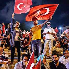 Που οδεύει η Κομοτηνή; Από την «Γκιουλμουτζίνα» του Μητροπολίτη στην αποχριστιανοποίηση και στην «μητέρα-πατρίδα» Τουρκία