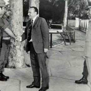 ΚΥΠΡΟΣ 1974:Ο διοικητής των υπερασπιστών της Λευκωσίας Δ.Αλευρομάγειρος στο&nbsp;Militaire