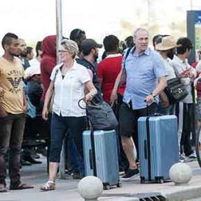 Ανοιξε η «κάνουλα»: Πλημμύρισαν με 6.500 πρόσφυγες μέσα σε λίγες ώρες τα νησιά του&nbsp;Αιγαίου!