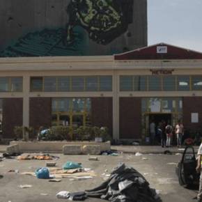 Αποχωρούν οι μετανάστες από τον Πειραιά&nbsp;(φωτό)