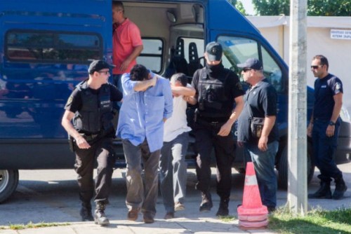 politiko-asulo-toukoi-630_0