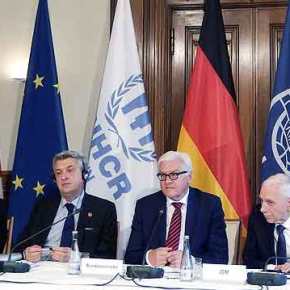 ΔΗΜΗΤΡΗΣ ΑΒΡΑΜΟΠΟΥΛΟΣ : ΧΡΕΙΑΖΟΜΑΣΤΕ …ΔΕΚΑ ΕΚΑΤΟΜΜΥΡΙΑ&nbsp;ΛΑΘΡΟ