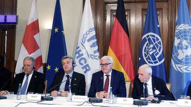 resized_8317f-e8596eefalmanyaa