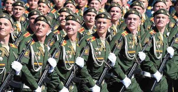 russian_army_parade-640x330