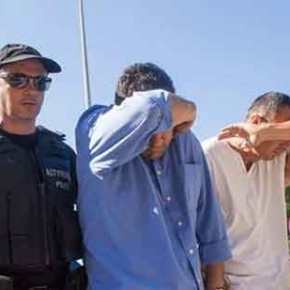 Σε δύο μήνες φυλακή με αναστολή καταδικάστηκαν οι 8 Τούρκοι&nbsp;στρατιωτικοί