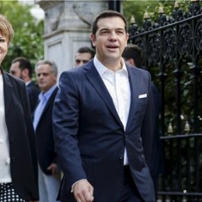 «ΤΙΣ ΠΑΡΑΚΟΛΟΥΘΟΥΜΕ ΜΕ ΠΡΟΣΟΧΗ ΚΑΙ ΨΥΧΡΑΙΜΙΑ»Συνεχής η ενημέρωση της κυβέρνησης για τις εξελίξεις στην&nbsp;Τουρκία