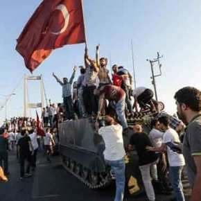 Ο Ερντογάν συνέλαβε και τον ακόλουθο Άμυνας της πρεσβείας στην Αθήνα για συμμετοχή στο&nbsp;πραξικόπημα