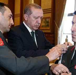 ΥΠΑΣΠΙΣΤΗΣ ΕΡΝΤΟΓΑΝ : Ο ΕΡΝΤΟΓΑΝ ΗΞΕΡΕ ΚΑΙ ΕΙΧΕ ΕΤΟΙΜΟ ΠΟΓΚΡΟΜ!&nbsp;(βίντεο)