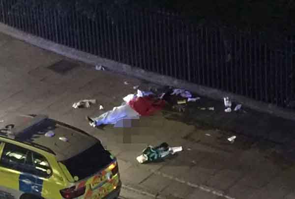 36DFC5E400000578-3722796-image-a-109_1470320034792