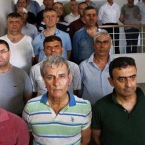 Κατέθεταν αιτήσεις διαζυγίου μία μέρα πριν το πραξικόπημα παρωδία στην Τουρκία οι συμμετέχοντες!!!