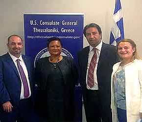 Στην Κομοτηνή η αμερικανίδα πρόξενος-Ποιους&nbsp;είδε