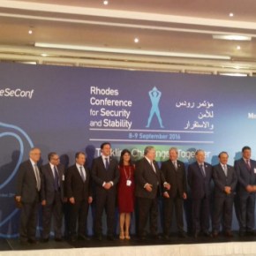 Τσίπρας: Οφείλουμε να απαντήσουμε στην περιχαράκωση και την ξενοφοβία Ολάντ: Χρειαζόμαστε μεγάλο αναπτυξιακό πρόγραμμα – Αναστασιάδης: Η ΕΕ χρειάζεται νέο προσανατολισμό – Ρέντσι: Η Ευρώπη πρέπει να βασίζεται στις βαθύτερες αξίες της – Τα αποτελέσματα της Συνόδου του&nbsp;Νότου