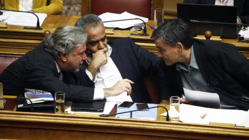 stis-sumpligades-metaksu-tileoptikwn-adeiwn-kai-soimple_4_w_l