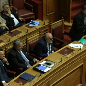 «Πέρασε» κατά πλειοψηφία το νομοσχέδιο για τα&nbsp;προαπαιτούμενα