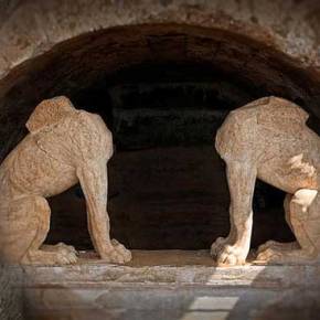 Νέες συγκλονιστικές αποκαλύψεις για την Αμφίπολη: Βρέθηκε η πρόσοψη της εισόδου και μέλος με παράσταση του Μ. Αλεξάνδρου!&nbsp;[εικόνα]