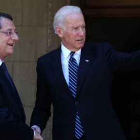 Τ.Μπάιντεν σε Τούρκους αξιωματούχους: «Δεν μπορεί να λυθεί το κυπριακό με παραμονή ξένων&nbsp;στρατευμάτων»