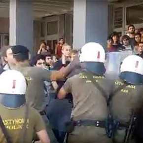 «ΝΤΟΥ» ΑΠΟ ΠΑΝΤΟΥ! ΑΠΙΣΤΕΥΤΟ ΞΥΛΟ, ΜΠΟΥΝΙΕΣ ΚΑΙ ΚΛΩΤΣΙΕΣ ΣΕ ΑΣΤΥΝΟΜΙΚΟΥΣ ΕΞΩ ΑΠΟ ΤΑ ΔΙΚΑΣΤΗΡΙΑ&nbsp;ΘΕΣΣΑΛΟΝΙΚΗΣ!