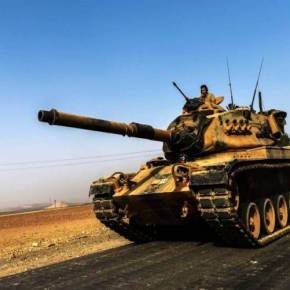 «ΜΑΤΩΝΟΥΝ» ΟΙ ΤΟΥΡΚΟΙ ΣΤΗΝ ΣΥΡΙΑ Τουρκικό άρμα μάχης κατέστρεψαν οι δυνάμεις του SDF – Φοβερή έκρηξη διαλύει φυλάκιο του τουρκικού&nbsp;Στρατού