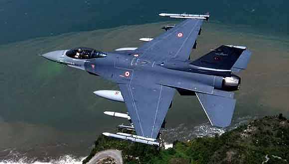 air_f-16_turkish_armed_top_lg-580x330