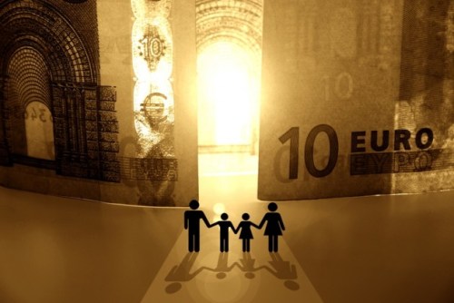 euro-xrimata-oikogeneia