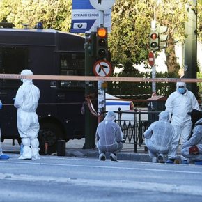 Στήνουν εκ νέου τον μηχανισμό για την προστασία Ομπάμα μετά το χτύπημα στη γαλλική&nbsp;πρεσβεία